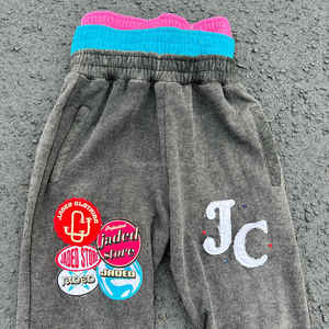 ชุดเซ็ตเสื้อฮู้ดดี้และกางเกงจ็อกเกอร์ผ้าฝ้าย 100% คุณภาพสูง แบบซิปสามชั้น สไตล์สตรีทแวร์สำหรับฤดูหนาว ผลิตตามแบบ OEM ดีไซน์ทำเก่า - Product Image 3