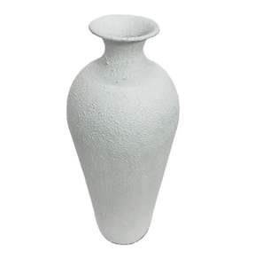 Florero decorativo de metal con textura blanca alta para sala de estar y dormitorio, perfecto para la exhibición de flores interior del hogar moderno - Product Image 2