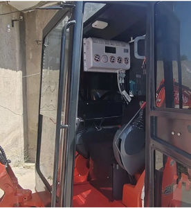 Miniexcavadora Kubota U20 usada de 2 toneladas, buen precio, Kx155 U35 U30 de segunda mano, alto rendimiento, con certificación CE, en venta. - Product Image 4