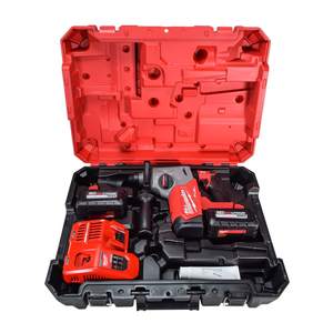 Kit de Martillo Rotatorio Inalámbrico SDS Plus M18 FUEL con Motor sin Escobillas, Batería de Iones de Litio de 1 Pulgada y Fuente de Alimentación - Product Image 4