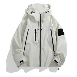 Veste de neige à capuche de qualité supérieure imperméable OEM vestes softshell à fermeture éclair fabricant vente en gros vestes de pluie d'hiver pour hommes - Product Image 3