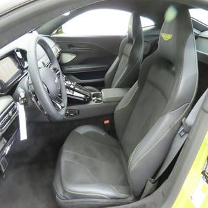 Aston Martin Vantage Base V8 2025, Paquete Tecnológico, Venta Rápida, Transmisión Automática con Garantía - Product Image 4