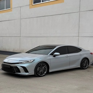 รถยนต์แคมรี่รุ่นปี 2024 สุดฮิต ภายในสีเข้ม เบาะหนัง มีรถพร้อมส่ง - Product Image 1