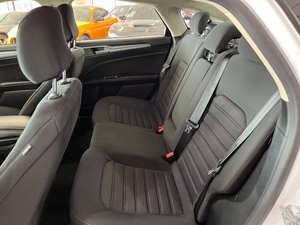 FORD Fusion 2020 en parfait état - Product Image 3