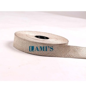 Nouveau style en gros Tissu brodé tressé doré de 7 mm à 50 mm pour la décoration d'uniformes, de robes et de manches - Product Image 1
