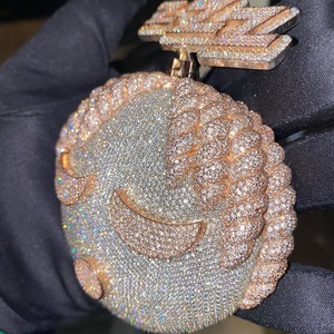 Pendentif personnalisé LL Hip Hop Cartoon 3D en or blanc, argent sterling 925, diamant Moissanite VVS, affichage du nom glacé - Product Image 6