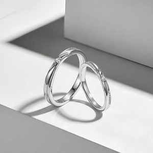 Anillos de Compromiso Románticos Jeulia Classic Wave, Juego de Anillos para Pareja en Plata de Ley con Baño de Rodio - Product Image 3