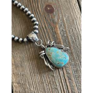 Pendentif en turquoise Royston naturelle Navajo et argent sterling avec technologie d'incrustation à sertissage clos - Product Image 2