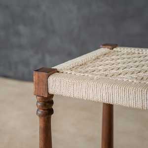 Taburete clásico de madera hecho a mano con asiento de cuerda tejida Diseño duradero de cuatro patas para sala de estar Dormitorio Patio Cocina y oficina - Product Image 5