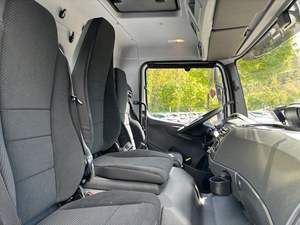 เมอร์เซเดส-เบนซ์ เอเทโก้ 1530 รถบรรทุกแบบ 3 ทาง ปี 2024 - Product Image 6