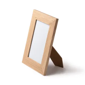 Cornice Fotografica Personalizzata in MDF Ieda, Elegante Accessorio in Legno per Esporre le Tue Foto Memorabili - Product Image 1