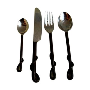 Fournitures indiennes classiques prix le plus bas couverts faits à la main en gros ensemble de couverts en métal pour les fêtes et événements - Product Image 3