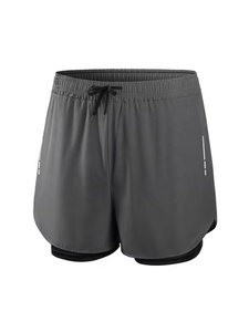 Shorts de sport gris uni pour hommes, personnalisables, séchage rapide, avec bande latérale, taille à cordon de serrage, longueur mi-cuisse, en polyester tissé - Product Image 1