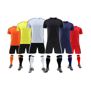 Vêtements de sport personnalisés en gros, maillots de football, tenue d'équipe unisexe, respirante, à séchage rapide, manches courtes, ensemble uniforme de football - Product Image 2