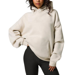 Pull à capuche en tricot pour femme au design élégant, coutures de qualité supérieure, parfait pour le streetwear, mode confortable pour tous les jours - Product Image 1