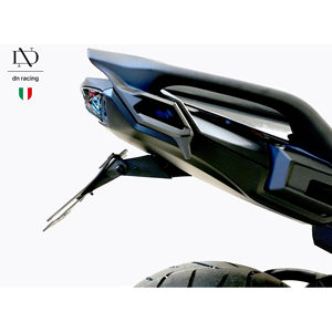 Portaplacas Versys 650 022><25 (U65FA) - v3 - Product Image 1