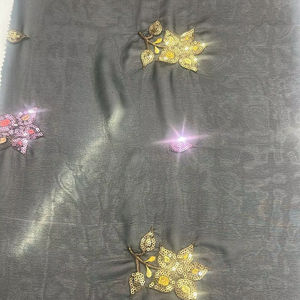 Georgette de renard lourd de créateur de mode élégant avec broderie de séquence de fils multiples et costumes pakistanais entièrement cousus - Product Image 1