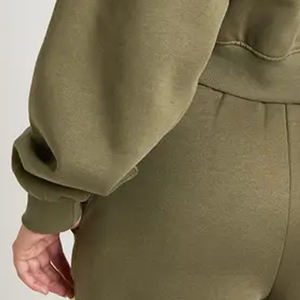 Fabricante de Sudaderas de Color Sólido / Diseño con Cierre de Cremallera para Mujer, Suministro al por Mayor, Mangas Completas, Logotipo Personalizable, Diseño de Sudadera Corta - Product Image 5