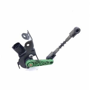 SENSOR DE AJUSTE DE ALTURA DE FAROS DELANTEROS VOLKSWAGEN T-Roc Serie 5Q0907503 (17>21) - Product Image 1
