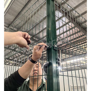 Panneau de clôture décoratif extérieur pour la sécurité domestique, en acier au carbone soudé en 3D, galvanisé à chaud, revêtu de PVC, écologique, imperméable - Product Image 5