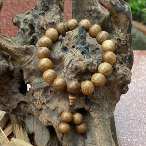 Bracelets de perles en bois d'oud 100% de luxe naturel pur fait à la main naturel fabriqué au Viet Nam - Product Image 5