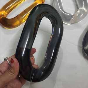 Customized handmade linked chain wall home decore Resin item Room Decorative Most Adorable Items acrylic chain with Whole sale - Product Image 3