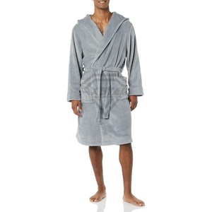 Batas de baño de calidad superior para hombre, tela de rizo de lujo con cuello de capucha, característica térmica de tacto suave, albornoces de alta calidad - Product Image 3