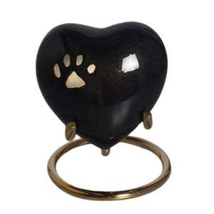 Urna de recuerdo en forma de corazón de Metal de estilo americano urna conmemorativa con estampado de pata grabada de latón para función de cremación de cenizas humanas y Mascotas - Product Image 1