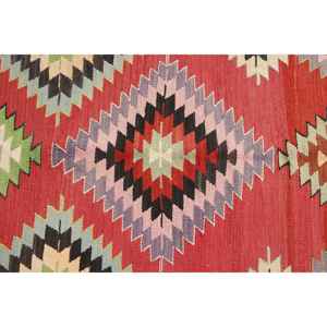 Tapis vintage 6,1x8,9 pieds, tapis turc en laine rouge et vert à motifs floraux - Product Image 5