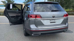 Volkswagen Atlas 2.0T SE 2024 Usado - Excelente Estado, Volante a la Izquierda, Asientos de Cuero, Cámara Trasera - Product Image 6