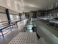 SUISER MAKINE Sorteer- en selectietafel van roestvrij staal voor noten, fruit, groenten, bonen en zaden