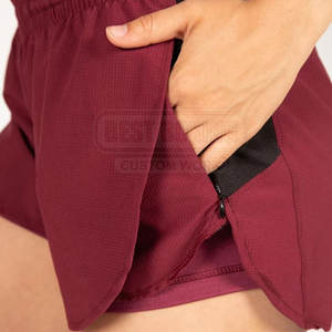 Shorts de gymnastique pour femmes de grande taille avec ajustement serré pour l'entraînement et les performances de gymnastique Shorts de gymnastique pour femmes avec tissu évacuant l'humidité - Product Image 6