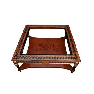 Table basse carrée en bois de luxe avec incrustations géométriques complexes, accents noirs et détails dorés pour une décoration intérieure élégante - Product Image 3