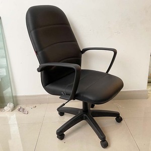 Chaise de bureau pivotante contemporaine avec mécanisme de levage, appui-tête réglable, siège en mousse et tissu PU - Product Image 5