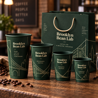 Gobelets à café en papier personnalisés AT PACK avec logo et sacs en papier assortis pour les cafés, les restaurants, les emballages à emporter