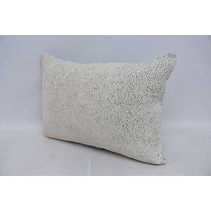 Oreiller en laine beige de style Kantha à motif de toile vintage 20x28 pouces brodé avec technique tissée - Product Image 4