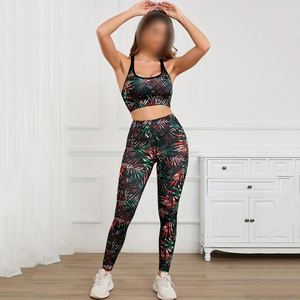 เซ็ตกางเกงในกีฬาพิมพ์ลายซับลิเมชัน2ชิ้นชุดสวมใส่เล่นโยคะบราและกางเกงเลกกิ้งรัดรูป - Product Image 4