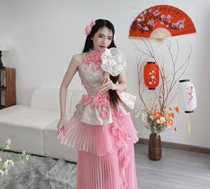 Les femmes de haute qualité s'habillent robe florale ornée personnalisée OEM/ODM fabriquée au Vietnam - Product Image 5