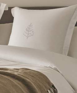 Luxe Comfort Classic Collection Ultra-Soft Crisp White Percale 400TC <b>Bed</b> <b>Sheets</b> Elite Grandeur Silky Smooth Luxury Hotel-Grade - Product Image 3