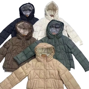 Wholesale 2025 Fashion <b>White</b> Duck <b>Jacket</b> Lightweight Hooded Winter Coat Pattern Decoration Stand Collar Short Loose Warm Coat - Product Image 1