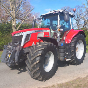 Tractor Massey Ferguson MF 399 MF 390 de 100 Caballos de Fuerza Disponible - Product Image 1