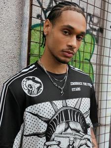 Áo thun đồ họa phong cách bóng đá mỹ Áo thun nam mùa hè Thả Vai tự do in họa tiết hip hop ngoại cỡ - Product Image 3