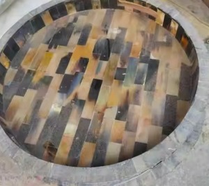 Plateau de service alimentaire en corne de buffle avec couleur corne naturelle et poli à la main avec produit fait main et plateau de fruits et autres utilisations - Product Image 2