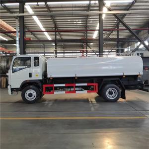 Camion-citerne d'eau manuel 4x2 de 10 tonnes d'occasion pour le transport d'eau potable, réservoirs en acier inoxydable - Product Image 3