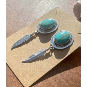 Pendientes Colgantes Vintage de Plata de Ley y Turquesa Kingman Navajo con Diseño de Pluma - Product Image 3