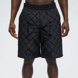 Hot Sale Custom Lightweight Quilted Streetwear Shorts Premium Quality New Style Solid Pattern Short Breathable Nonwoven Weaving - Product Image 1