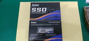 2.5 "SATA3.0 SSD 512 Go Disques SSD avec boîte de couleur emballée - Product Image 3