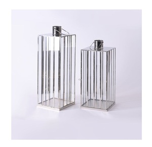 Linterna de Vela decorativa de Navidad de Metal hecha a mano de diseño único del fabricante para decoración del hogar - Product Image 3