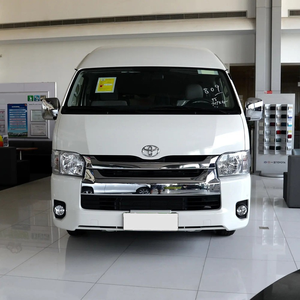 Minibús Hiace de 13 Plazas con Autonomía NEDC de 601-700 km, Batería de 90-110 kWh, Origen Estadounidense - Product Image 1