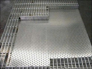 Stainless Steel Galvanized Storm <b>Drain</b> <b>Cover</b> Steel Grating Durable Floor Building Materials - Product Image 4
